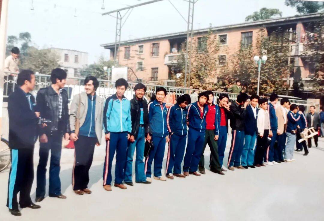 漂⑩：中国队回师金江‖奉友湘开元棋牌【记忆】一个记者的长(图4)