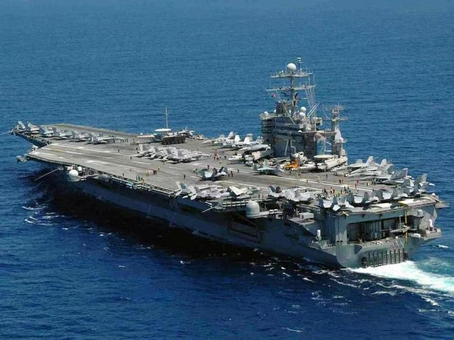 光美国破防了美国阅兵像是战俘开元棋牌中国93大阅兵演练曝(图3)